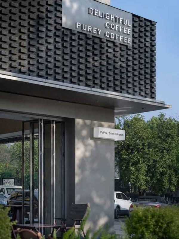 Building a Storefront with Grey Bricks