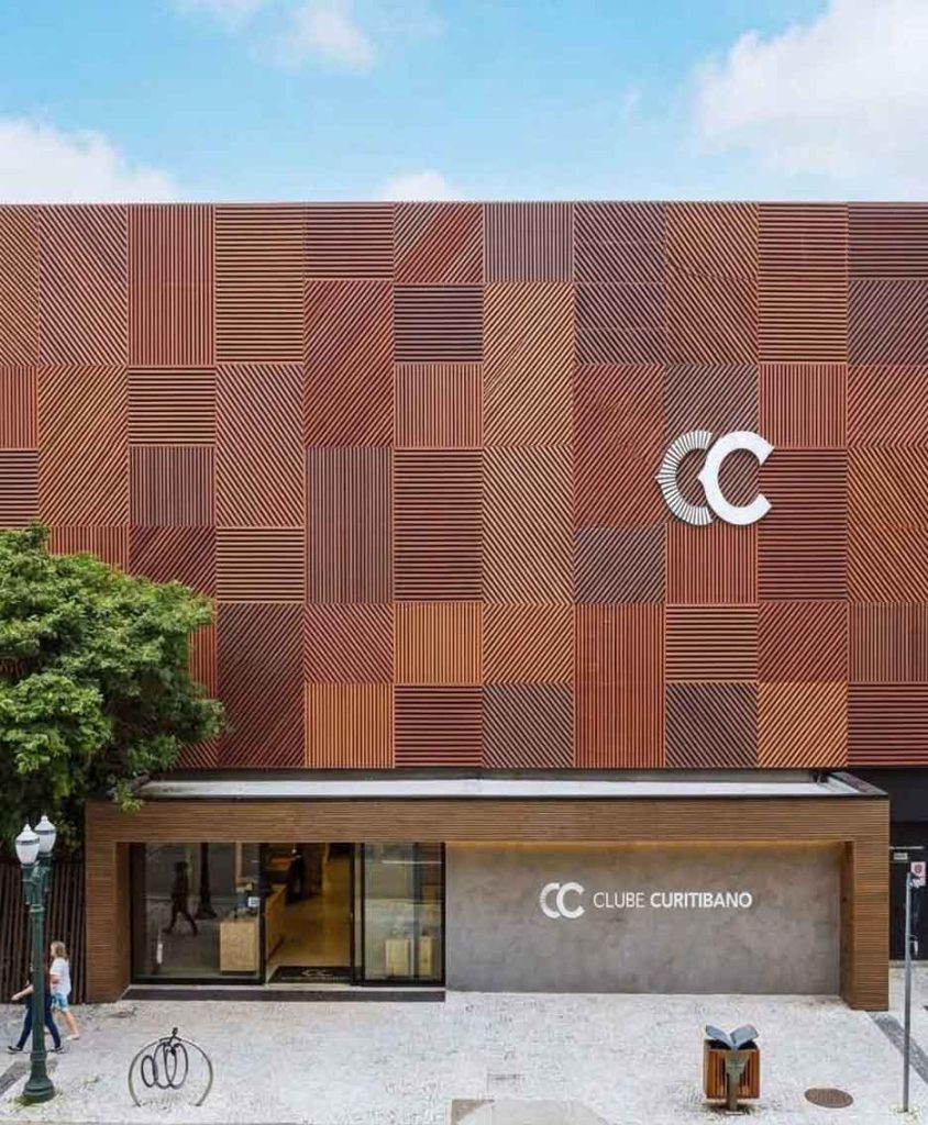 Commercial Storefront Sign Design Case: “CC CLUBE” Storefront S