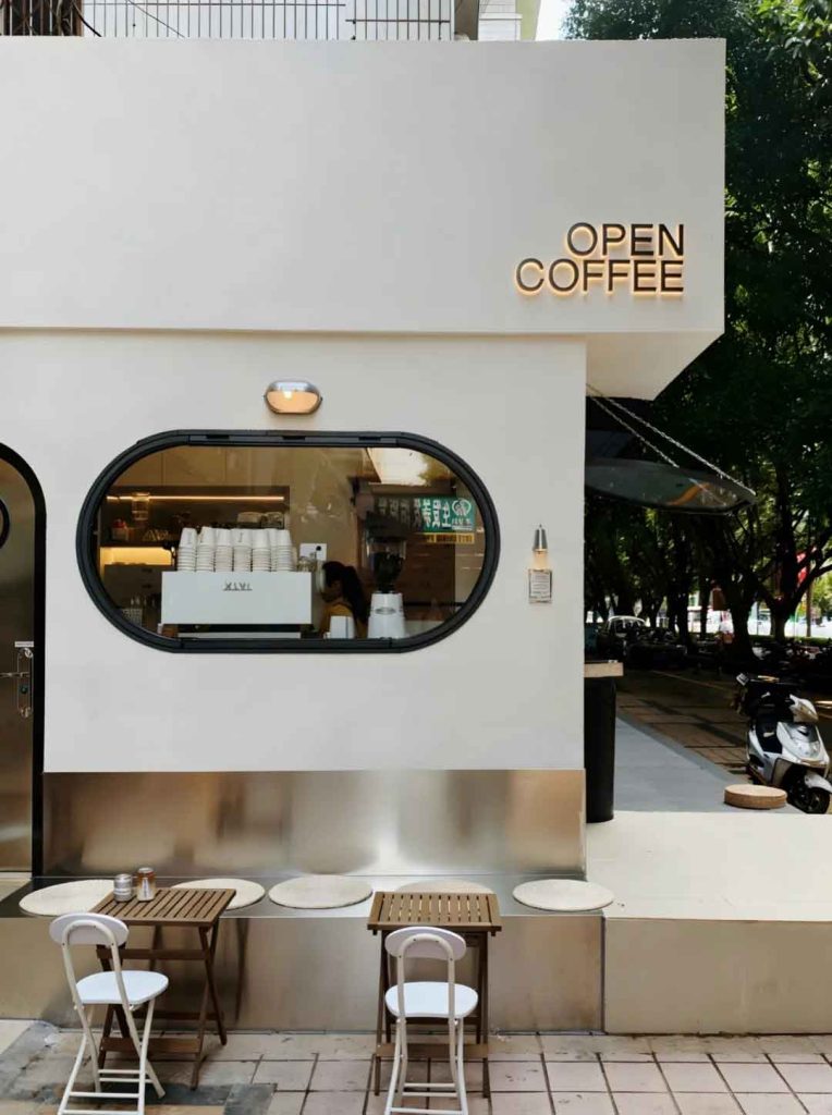 Cafe Signage Design Case: Weaving Sunlight